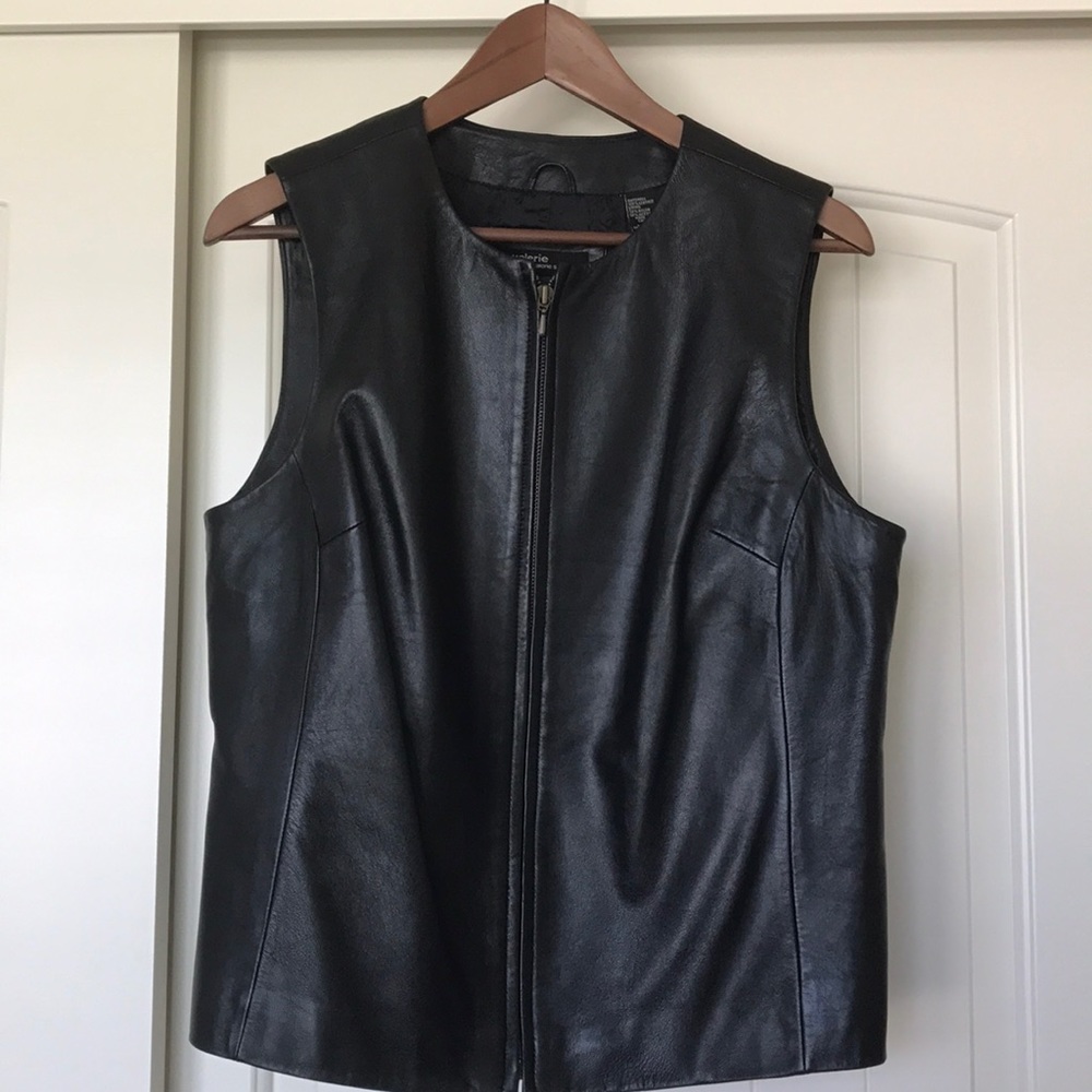 Leather vest- Valerie